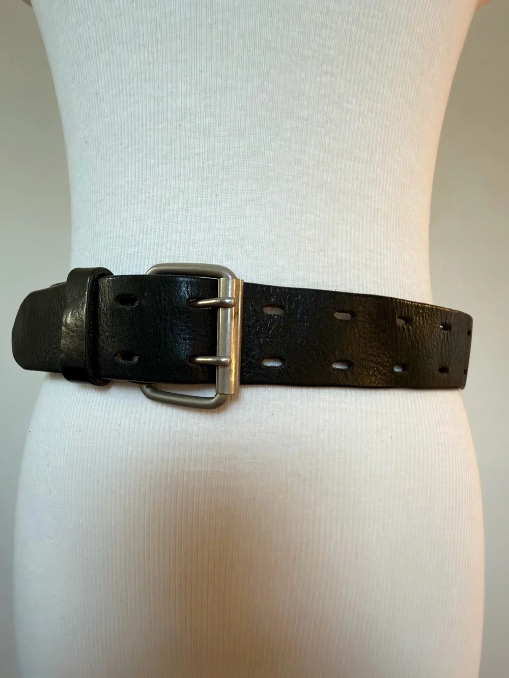 Vintage Y2K leather belt